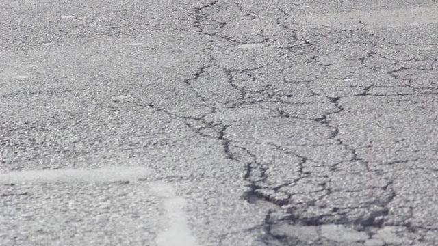 Carica il video: 